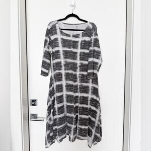Matthildur Grey and White Printed Asymmetrical Dress